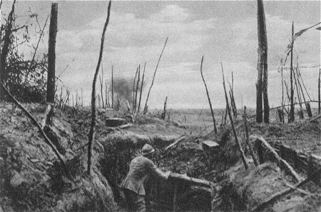 Westfront 1. Weltkrieg: In einem eroberten deutschen Schützengraben im Sommegebiet