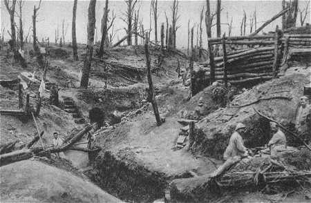 Der 1. Weltkrieg: Die verlassenen deutschen Stellungen bei Fay an der Somme