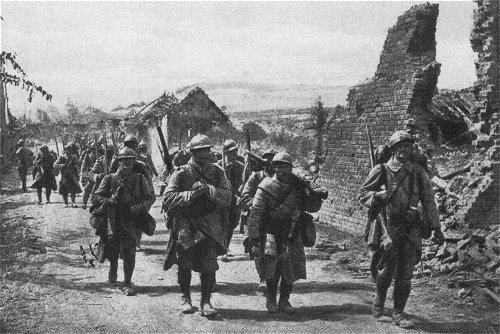 Westfront 1. Weltkrieg: Französische Verstärkungen auf dem Weg in die Sommeschlacht